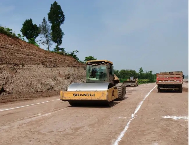 阳明道路施工